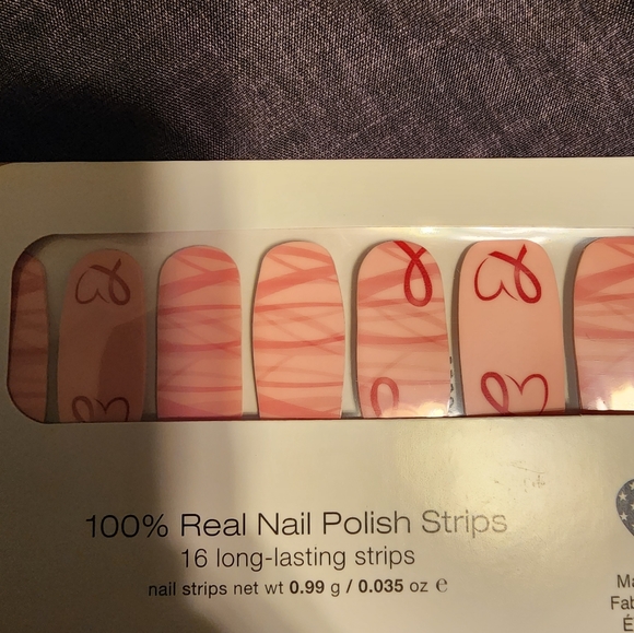 Color Street - Picture 3 of 16